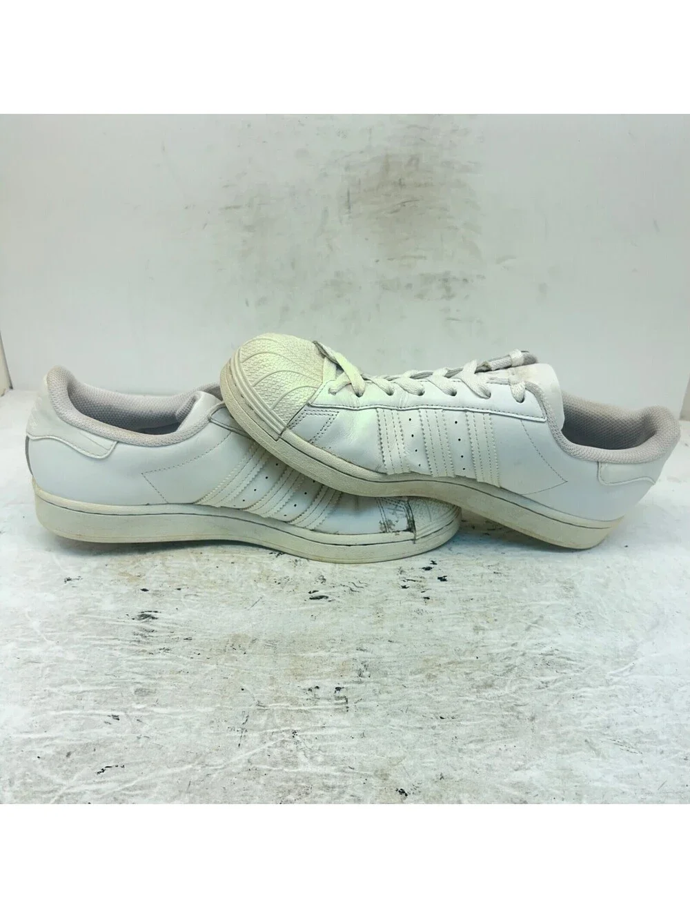 Adidas Women’s Original Superstar Athletic Sneakers FV3285 Triple-White Size 10D